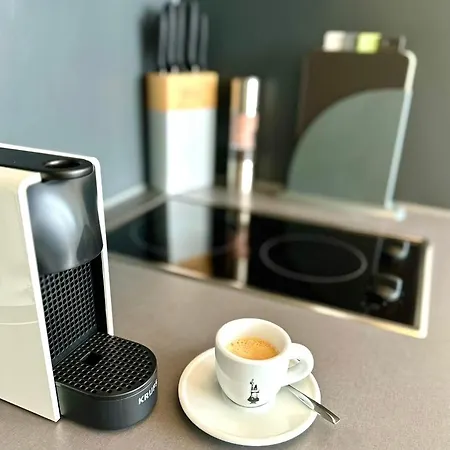 Meos 1 -zentrum-balkon-parkplatz-gym-uniklinik Daire *