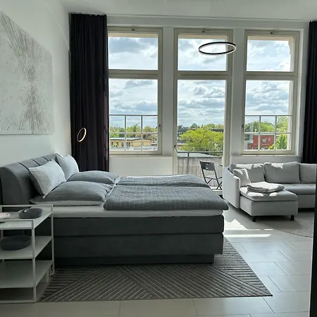 Meos 1 -zentrum-balkon-parkplatz-gym-uniklinik Apartment