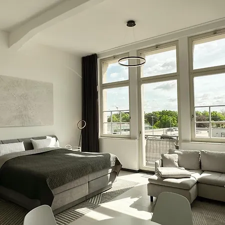 Apartamento Meos 1 -zentrum-balkon-parkplatz-gym-uniklinik